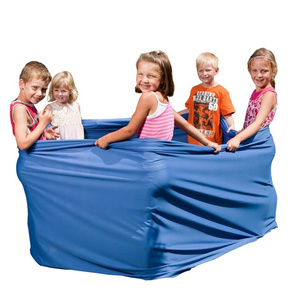 Gra zespołowa dla dzieci Tańcząca gąsienica