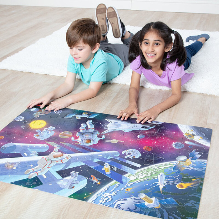 Kosmiczne puzzle podłogowe świecą w nocy 48 el. Melissa and Doug