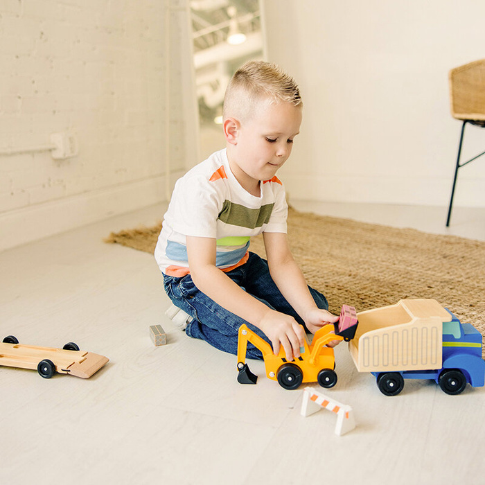 Drewniane pojazdy budowlane dla dzieci Classic Toys Melissa and Doug