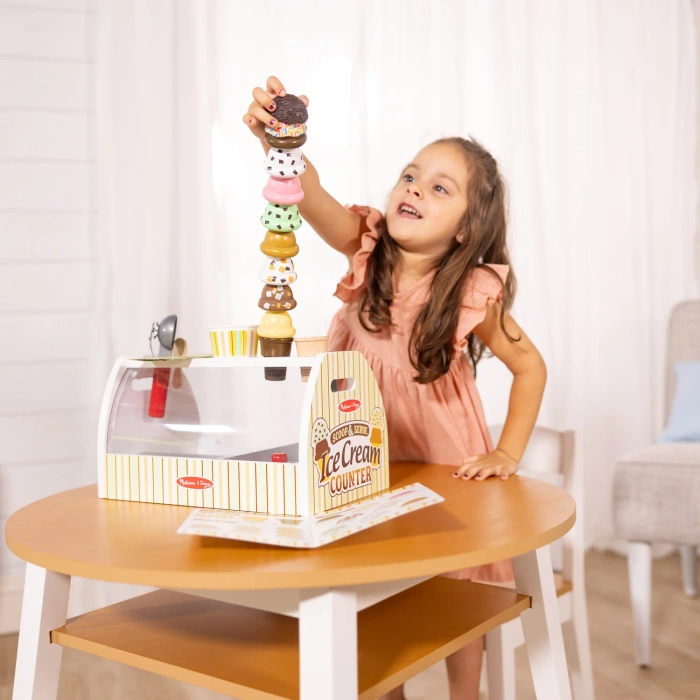 Drewniana Lodziarnia Scoop & Serve 28 el  Melissa & Doug