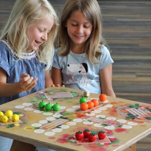 Owocowy stół do gry Ludo Erzi