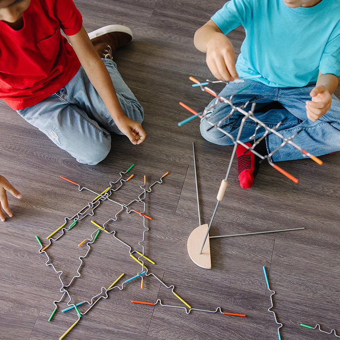 Gra zręcznościowa Suspend Melissa and Doug