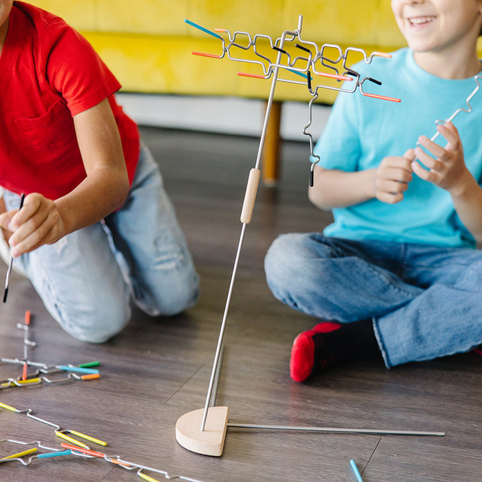 Gra zręcznościowa Suspend Melissa and Doug