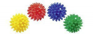 Gumowa, kolczasta piłeczka, 4 kolory