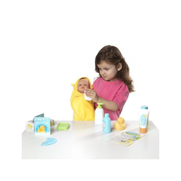 Zestaw do przebierania i kąpieli dla lalek Mine to Love Melissa & Doug 